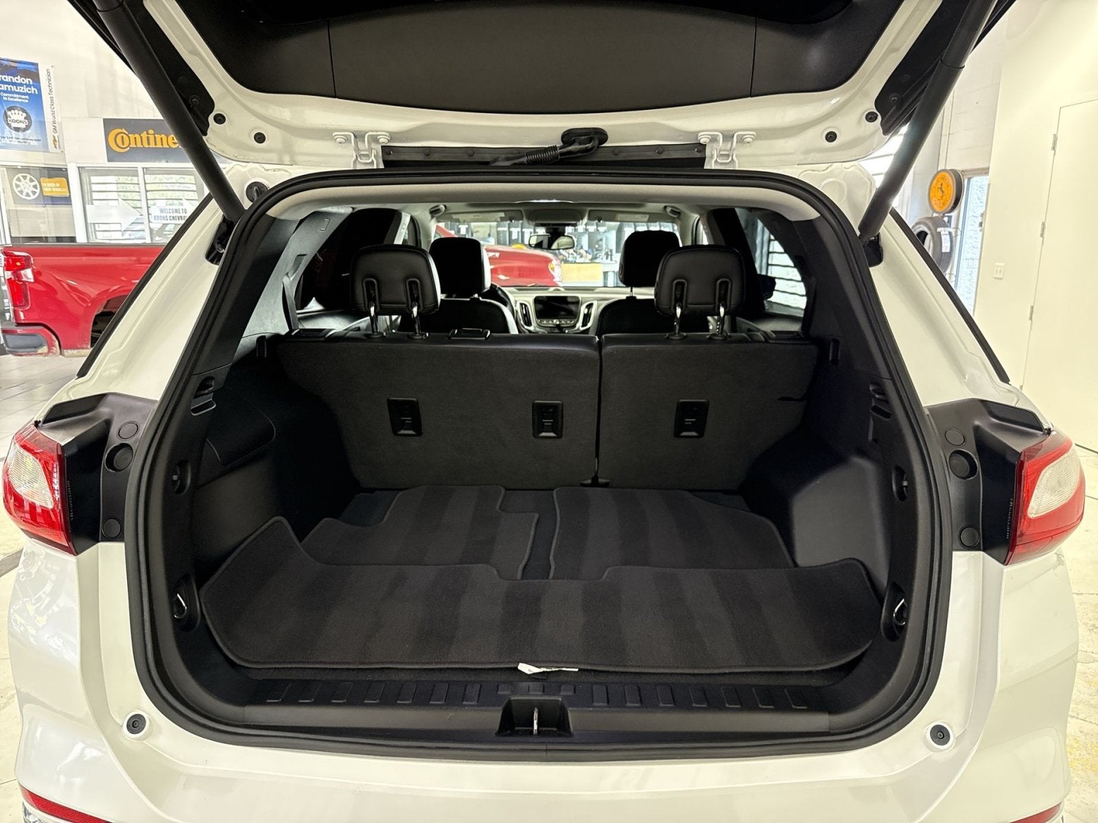 2020 Chevrolet Equinox Premier