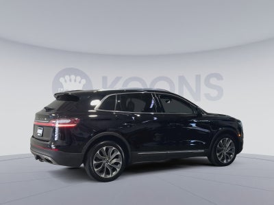 2022 Lincoln Nautilus Reserve
