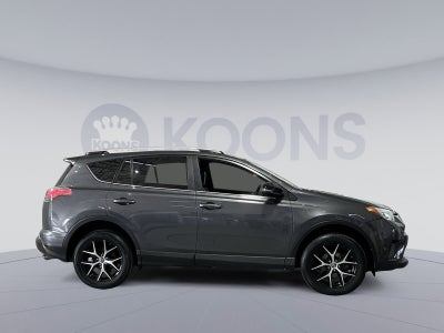 2016 Toyota RAV4 SE