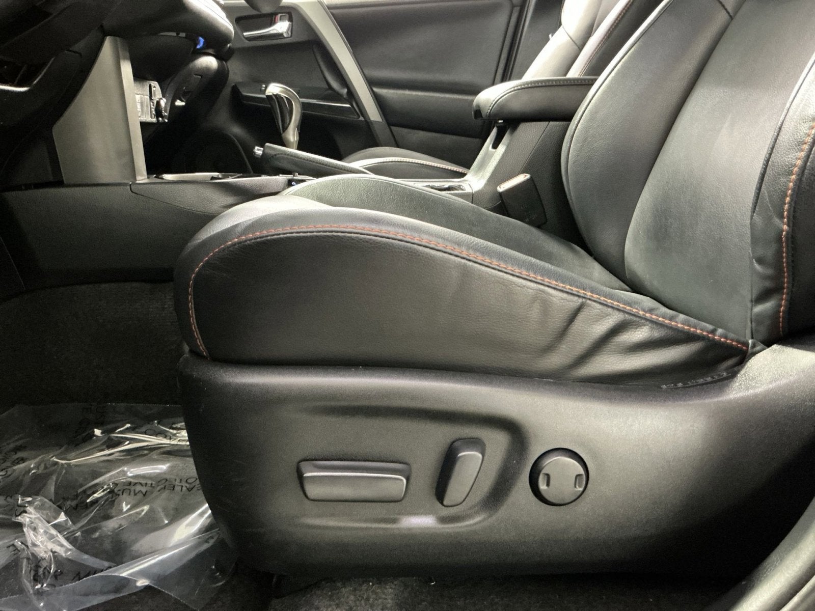 2016 Toyota RAV4 SE