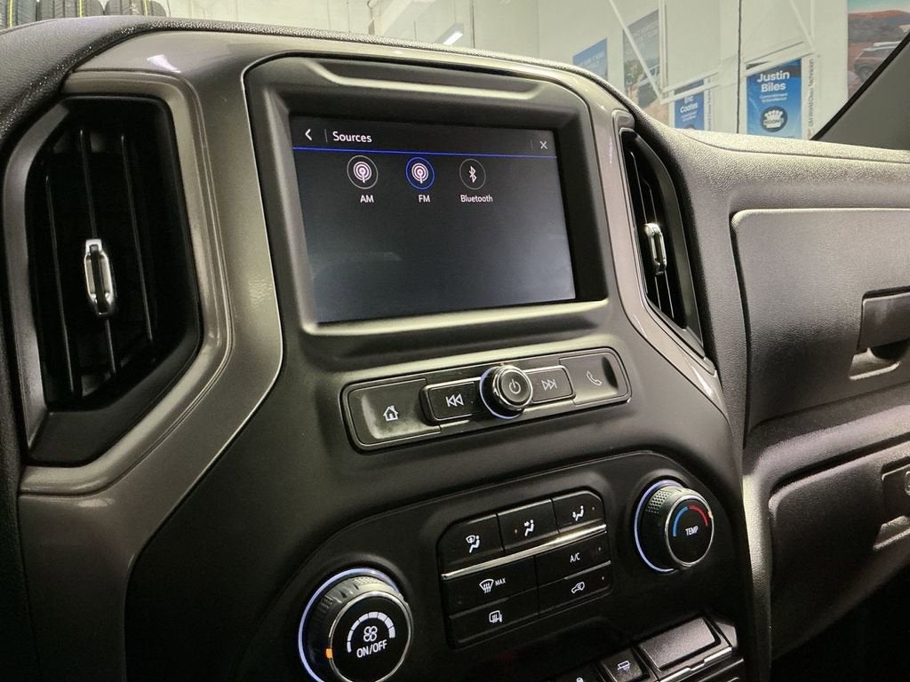 2025 Chevrolet Silverado 1500 WT