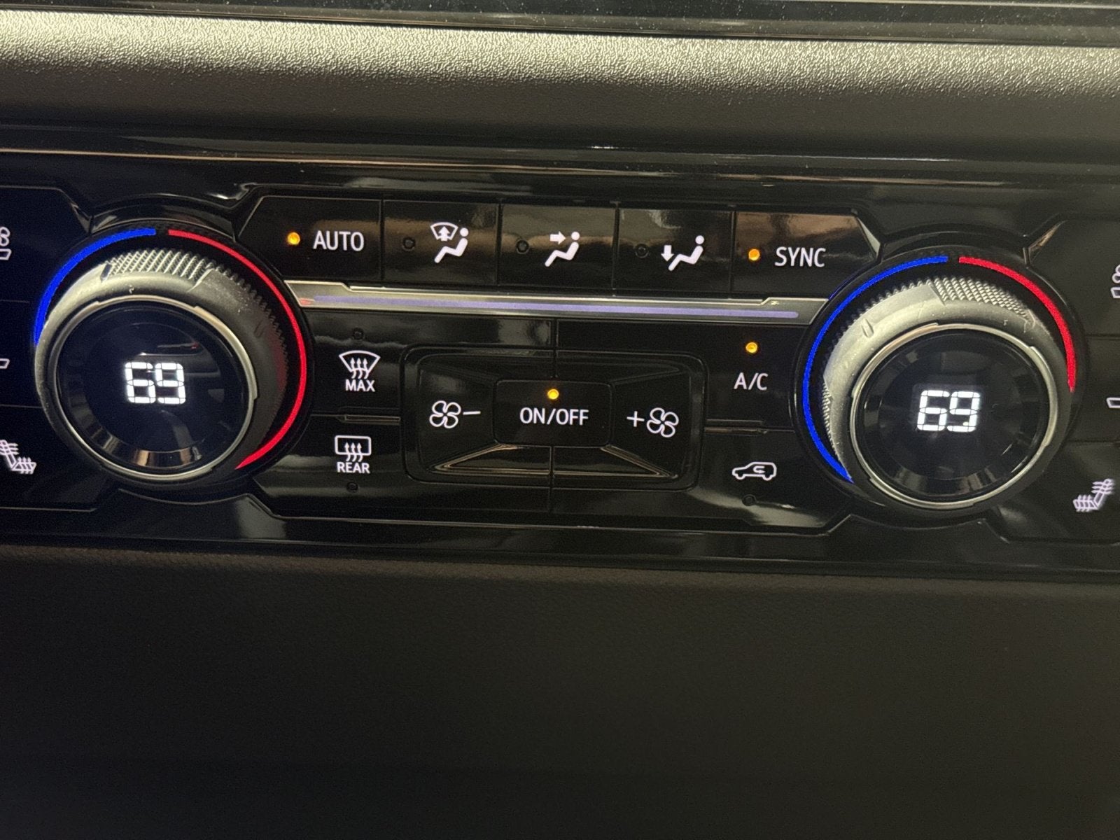 2026 Chevrolet Silverado 1500 ZR2 - Photo 19