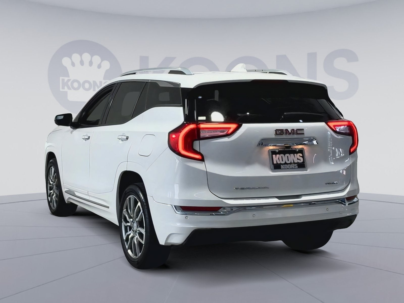 2023 GMC Terrain Denali