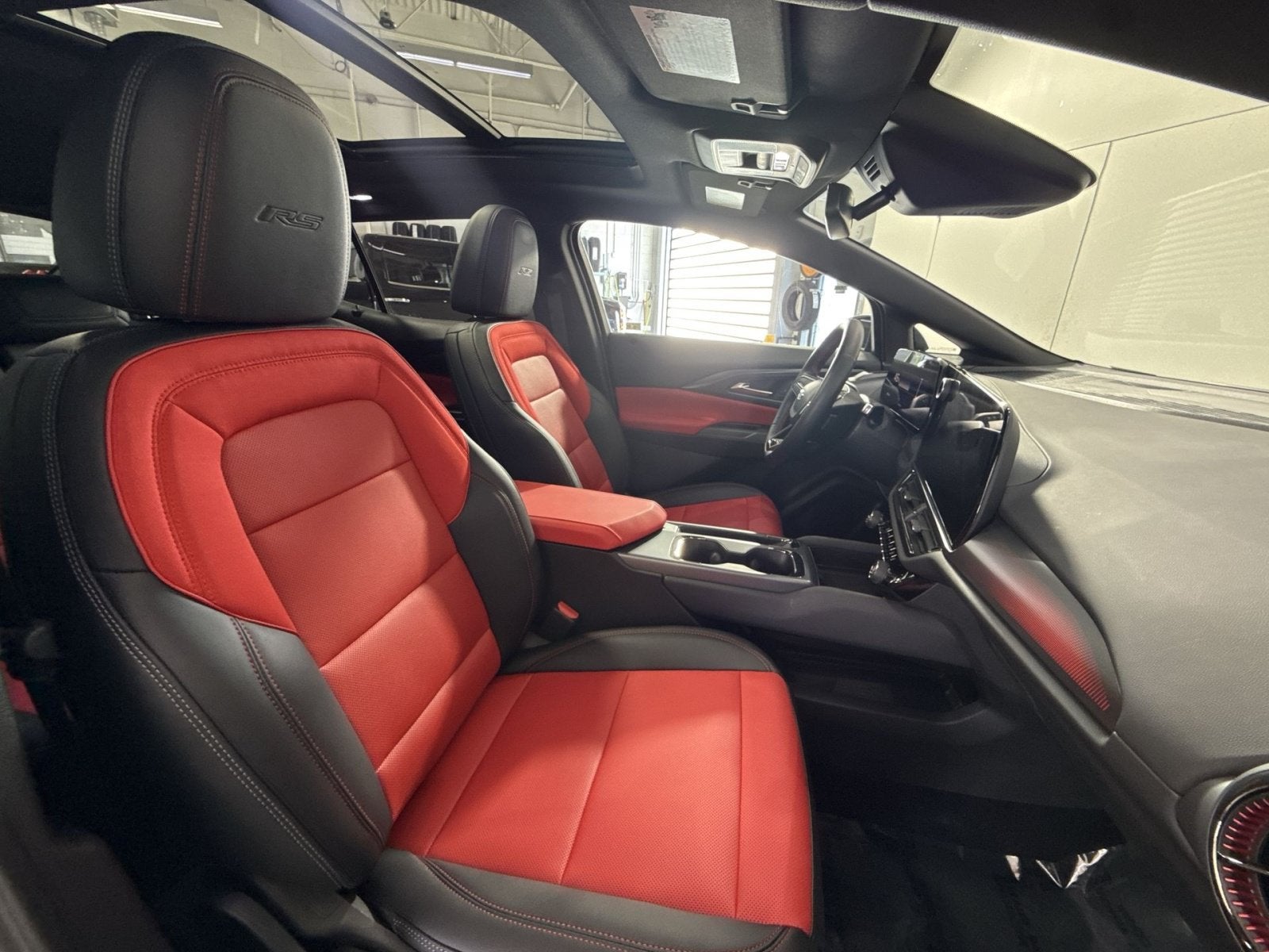2025 Chevrolet Equinox EV RS