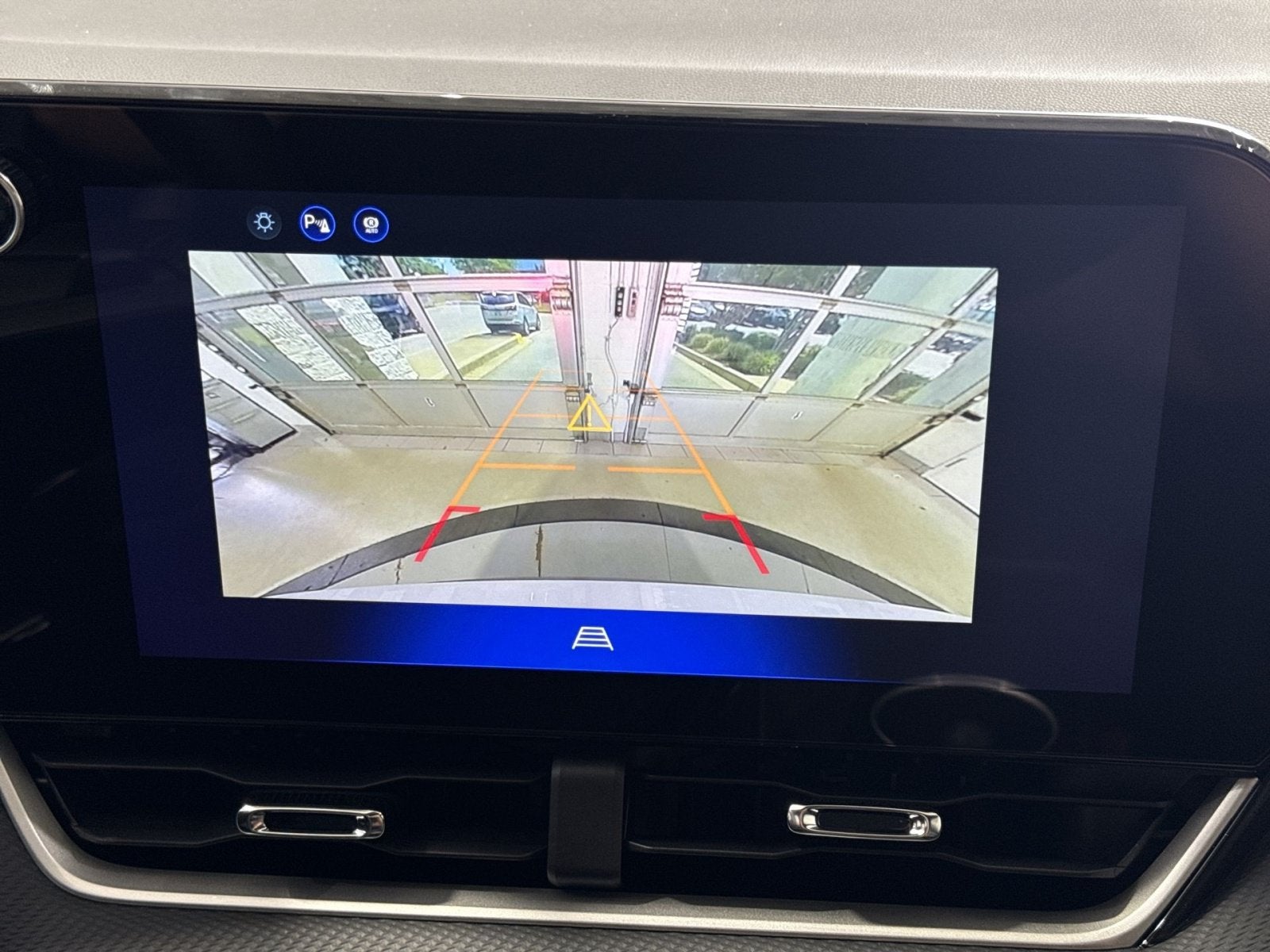 2027 Chevrolet Equinox LT - Photo 17