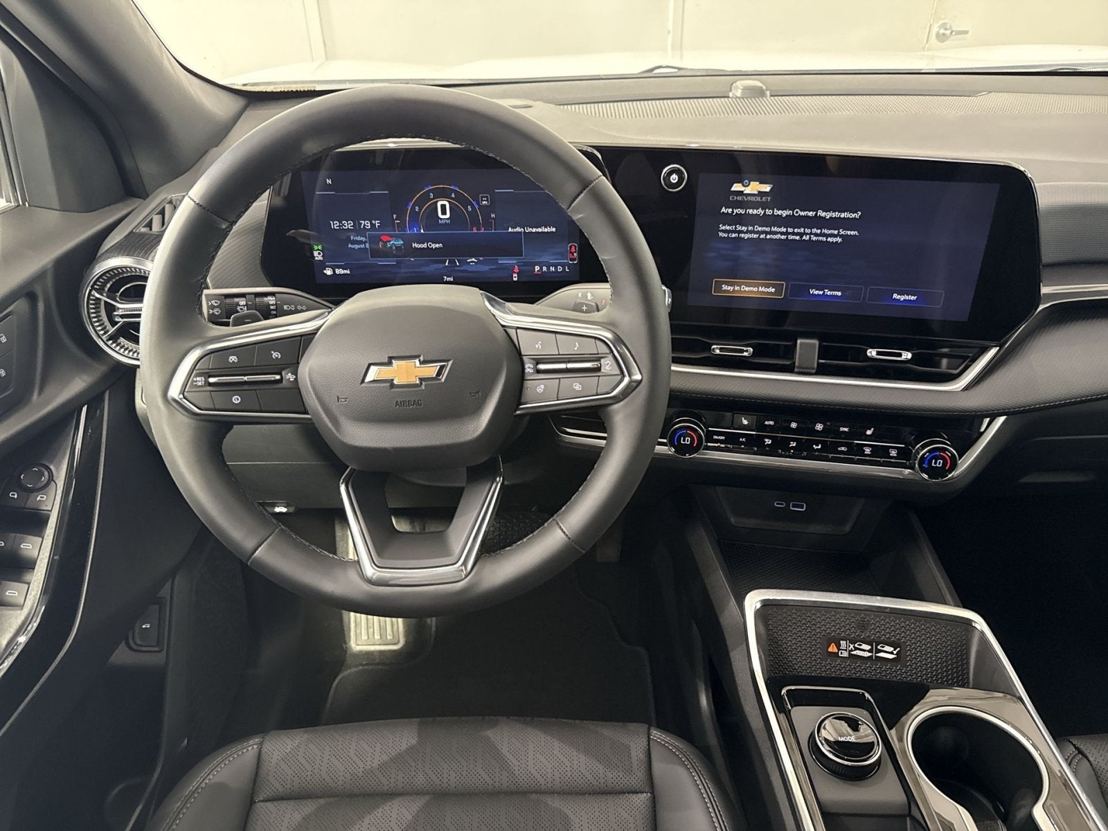 2027 Chevrolet Equinox LT - Photo 21