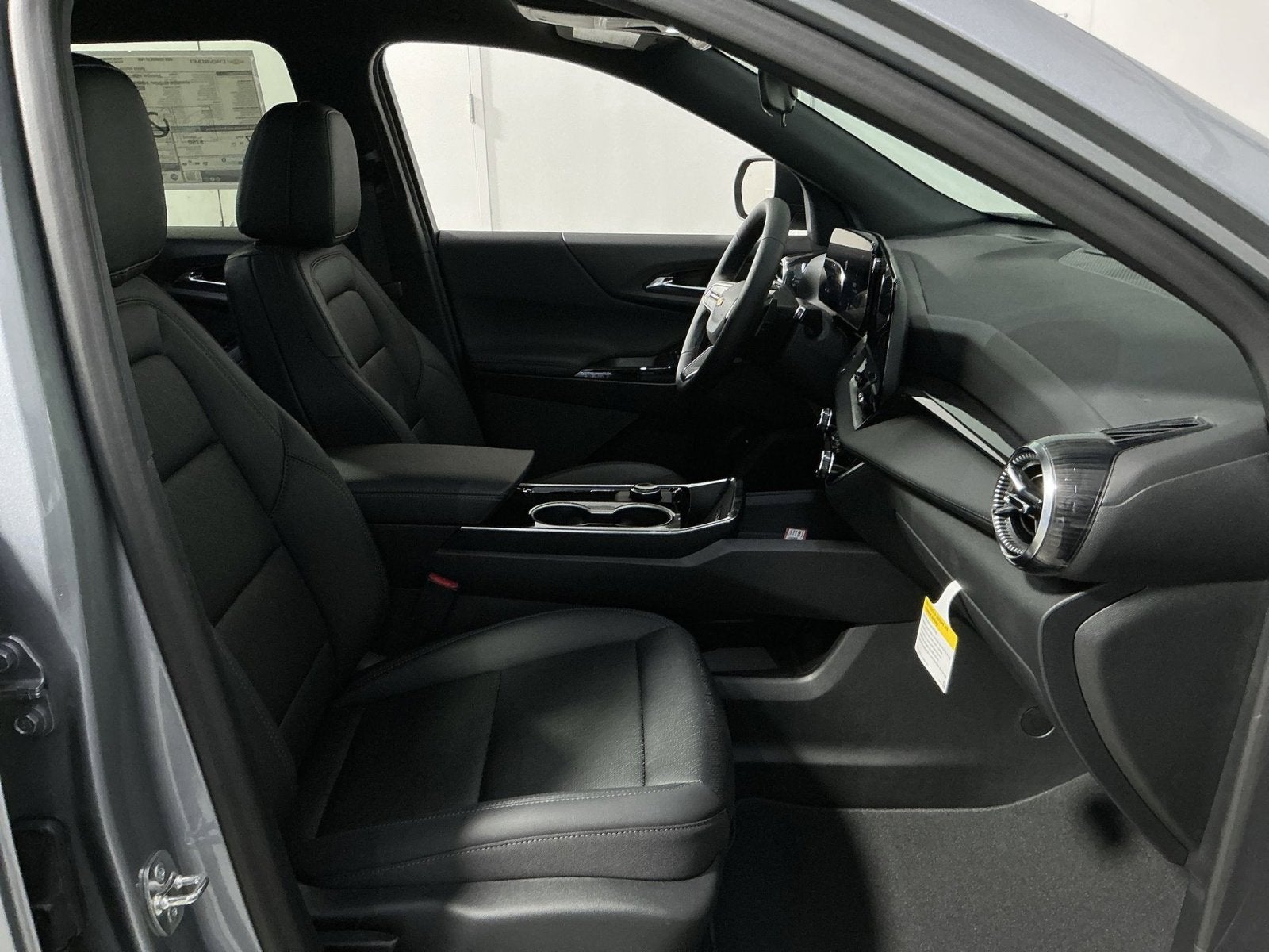 2026 Chevrolet Equinox LT - Photo 23
