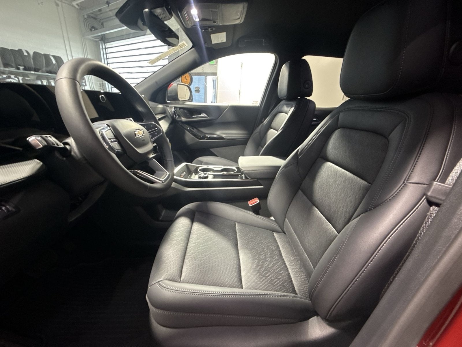 2027 Chevrolet Equinox LT - Photo 11