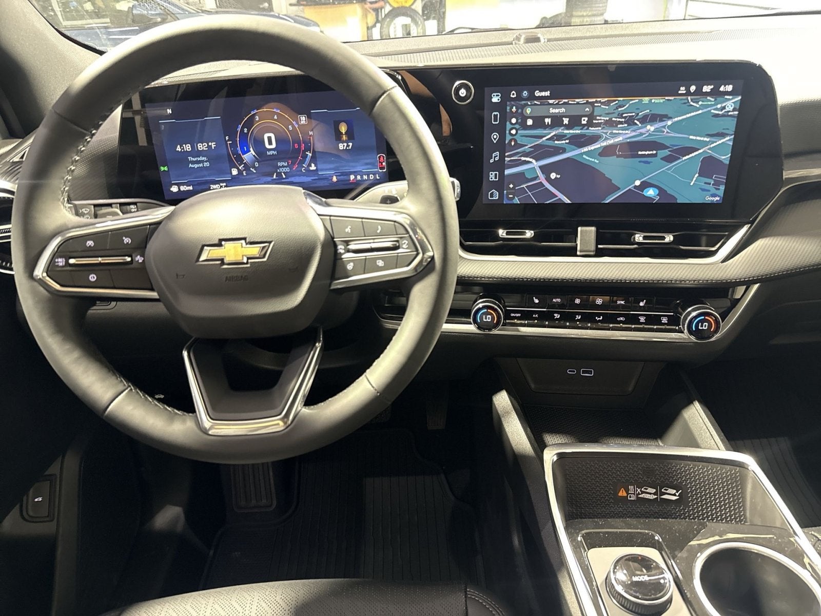 2027 Chevrolet Equinox LT - Photo 21