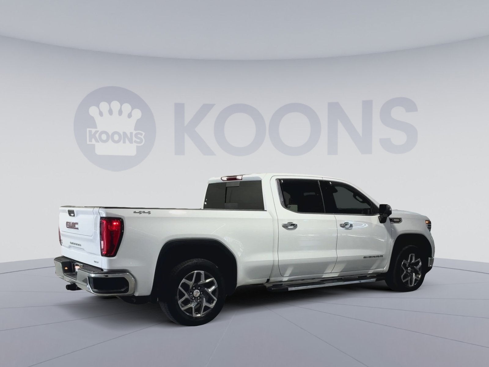 2023 GMC Sierra 1500 SLT
