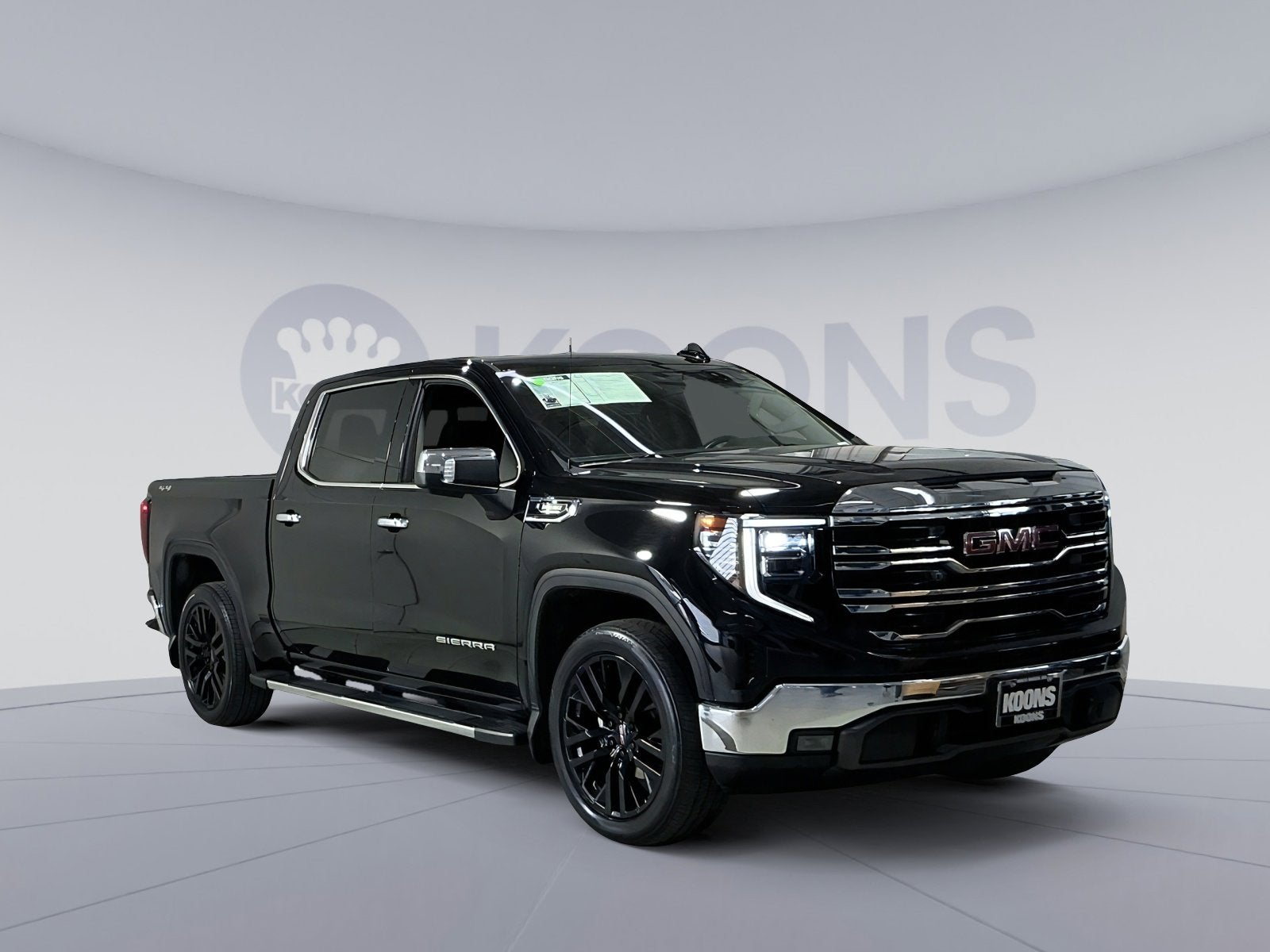 2023 GMC Sierra 1500 SLT