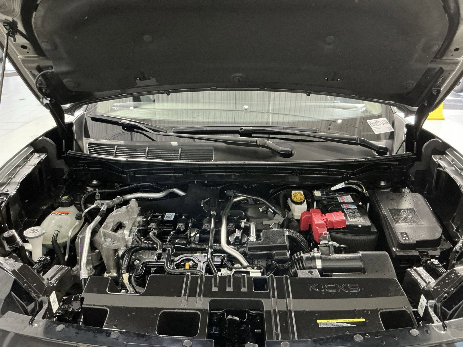 2025 Nissan Kicks SV