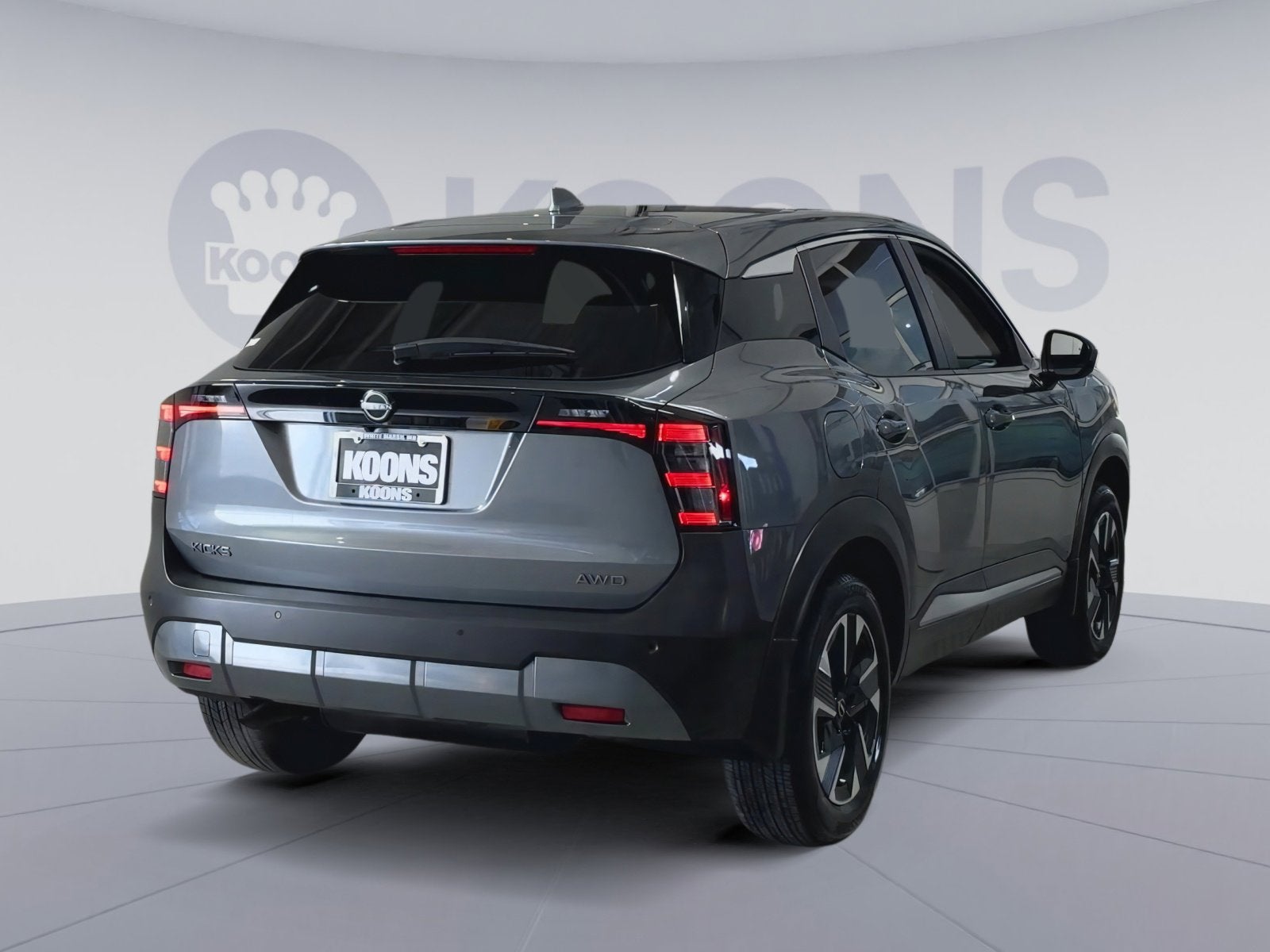 2025 Nissan Kicks SV