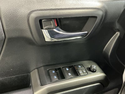 2020 Toyota Tacoma 4WD SR5