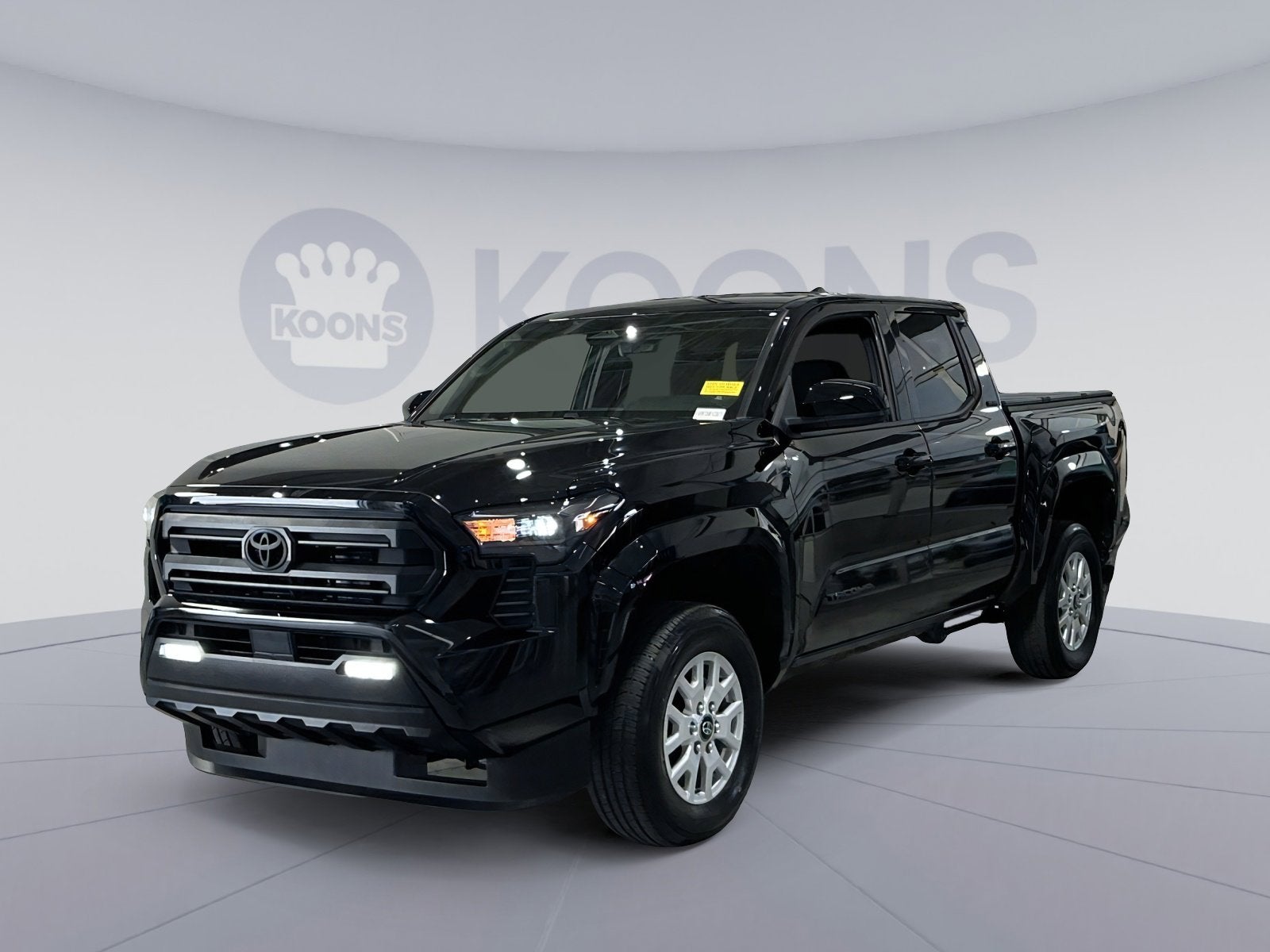 2025 Toyota Tacoma 4WD SR