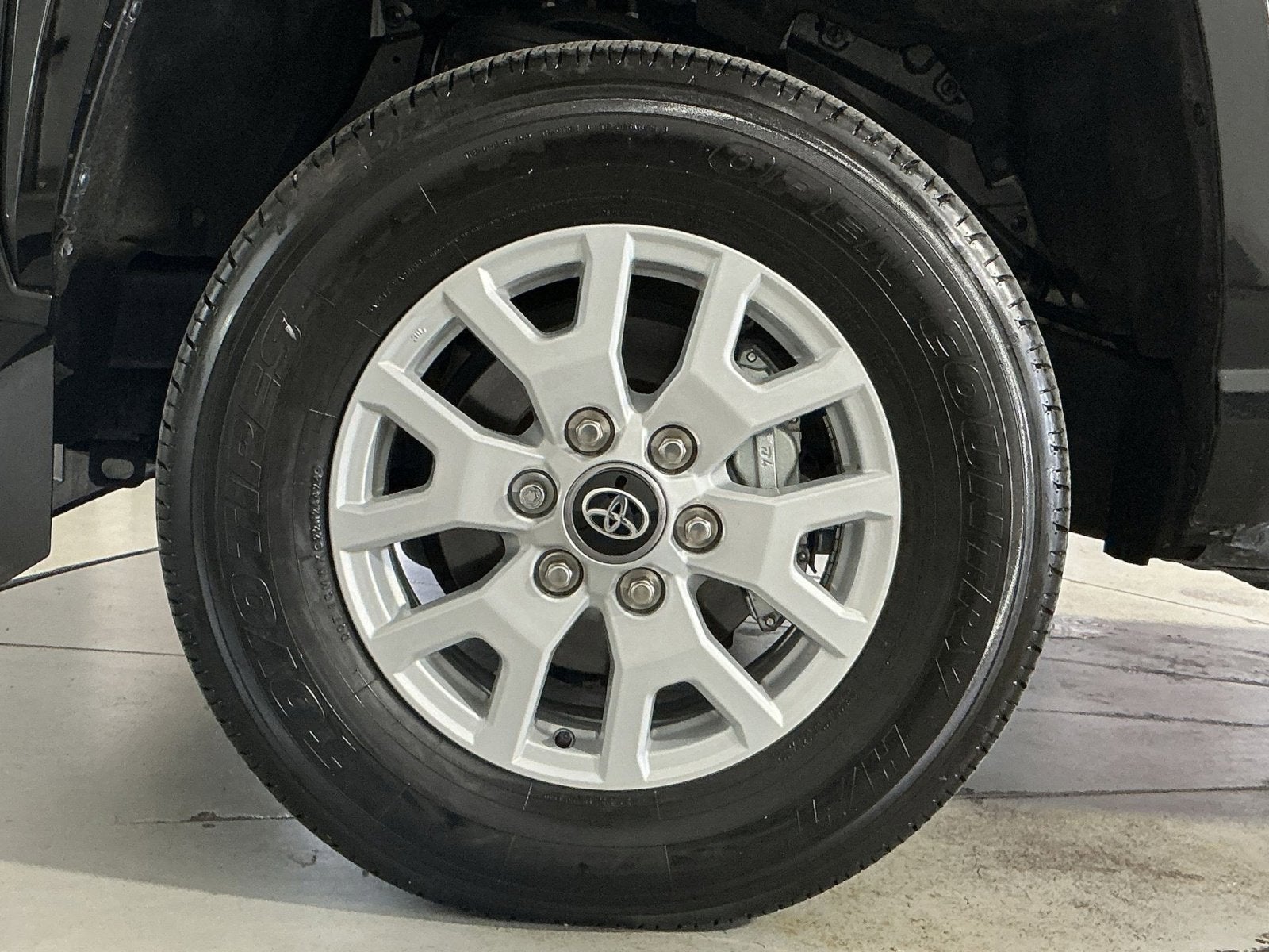 2025 Toyota Tacoma 4WD SR