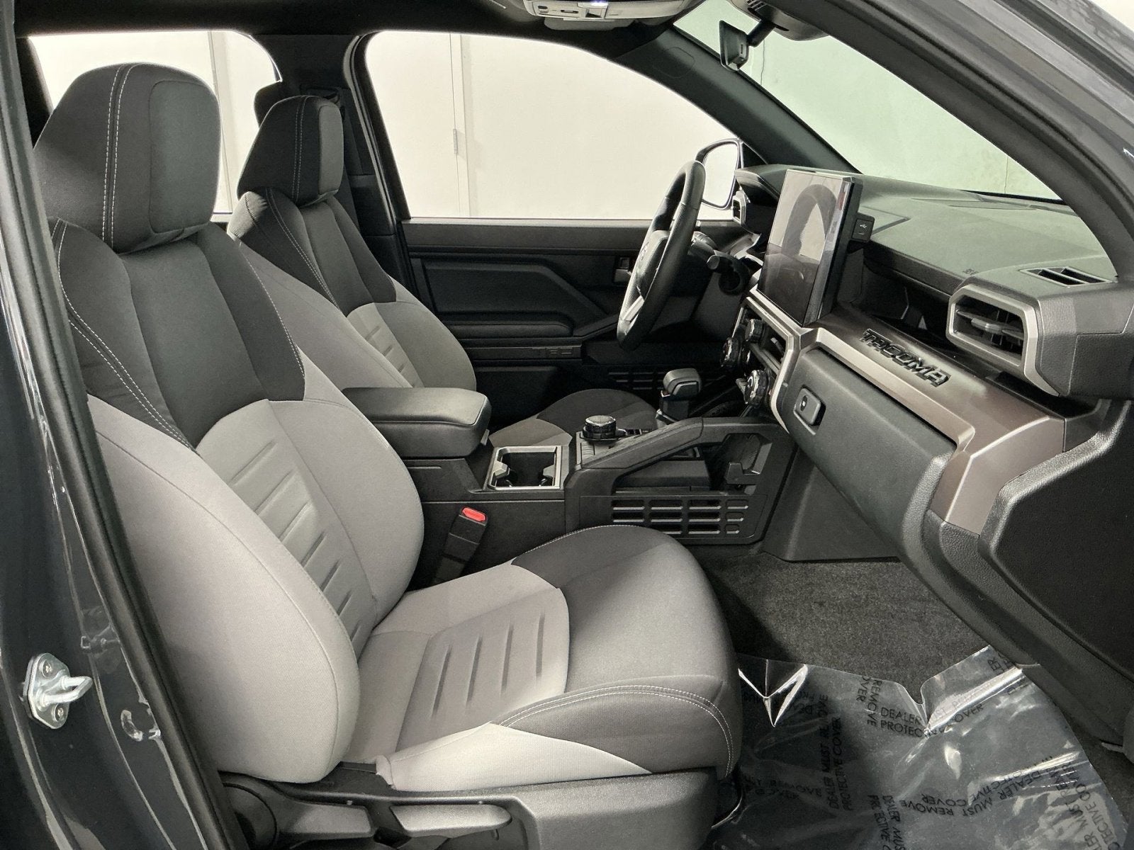 2024 Toyota Tacoma 4WD SR5