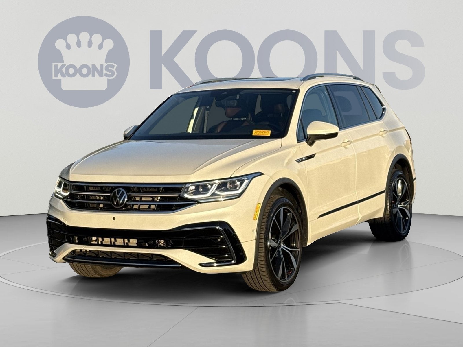 2024 Volkswagen Tiguan SEL R-Line