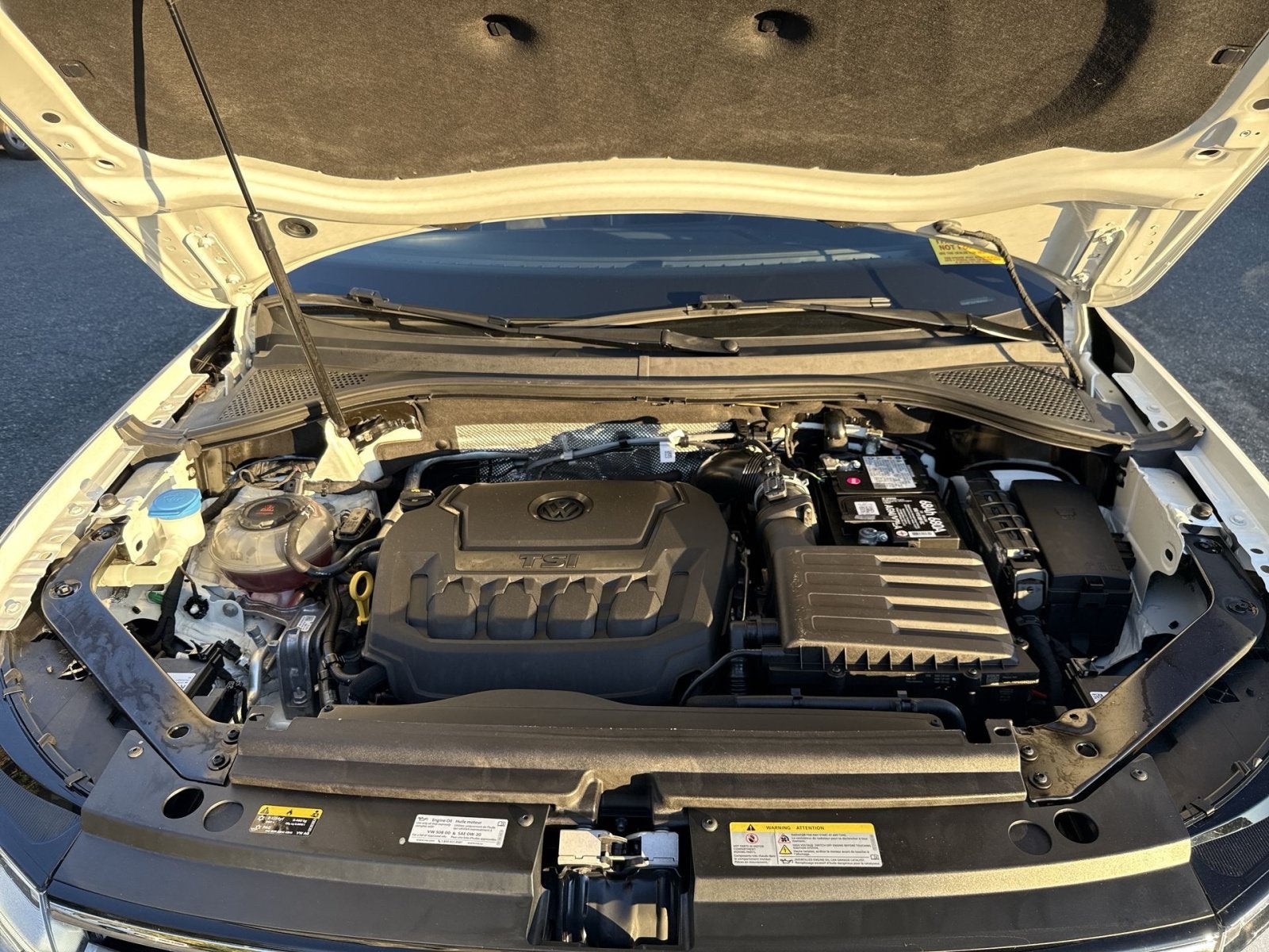 2024 Volkswagen Tiguan SEL R-Line