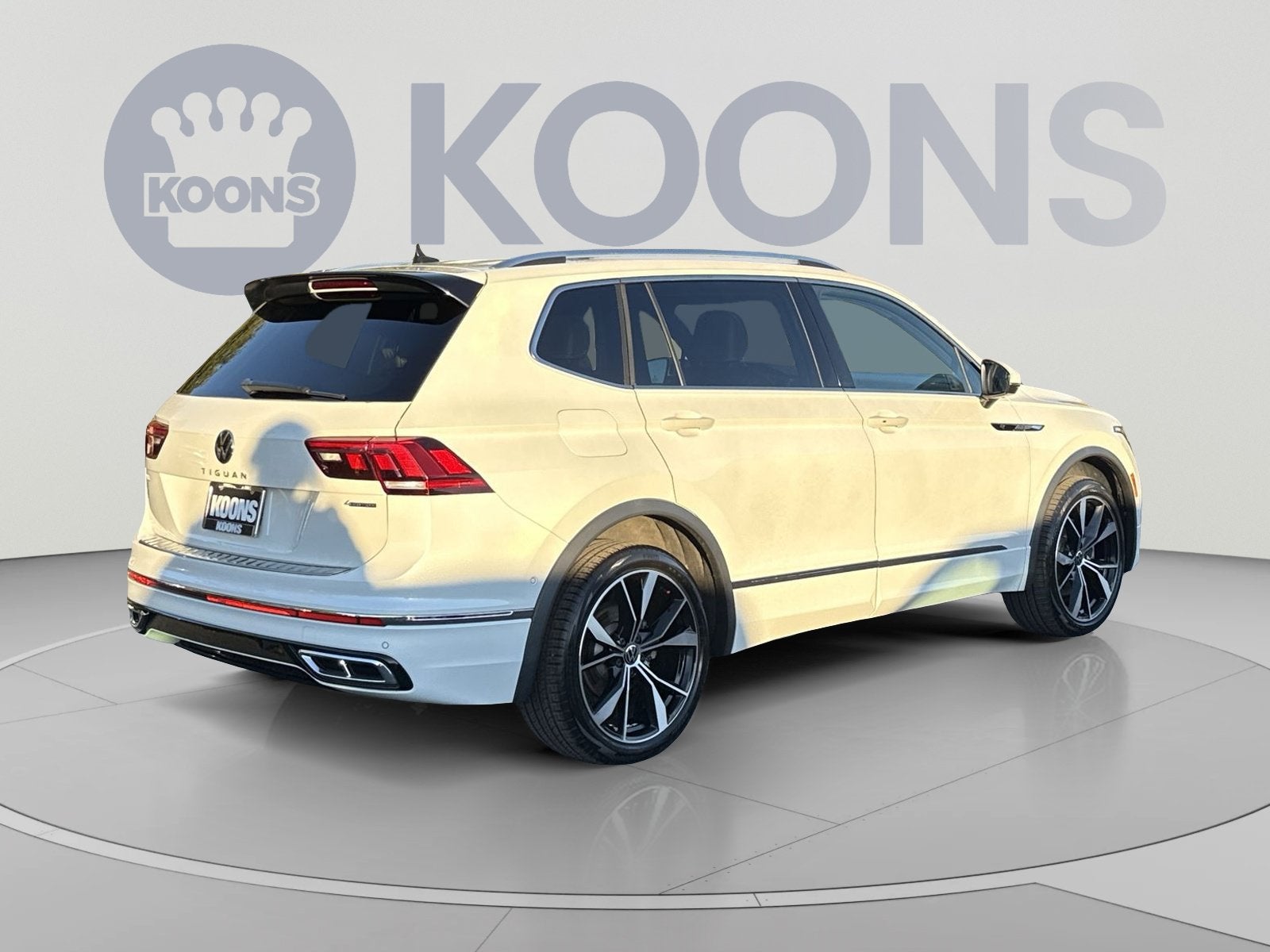2024 Volkswagen Tiguan SEL R-Line