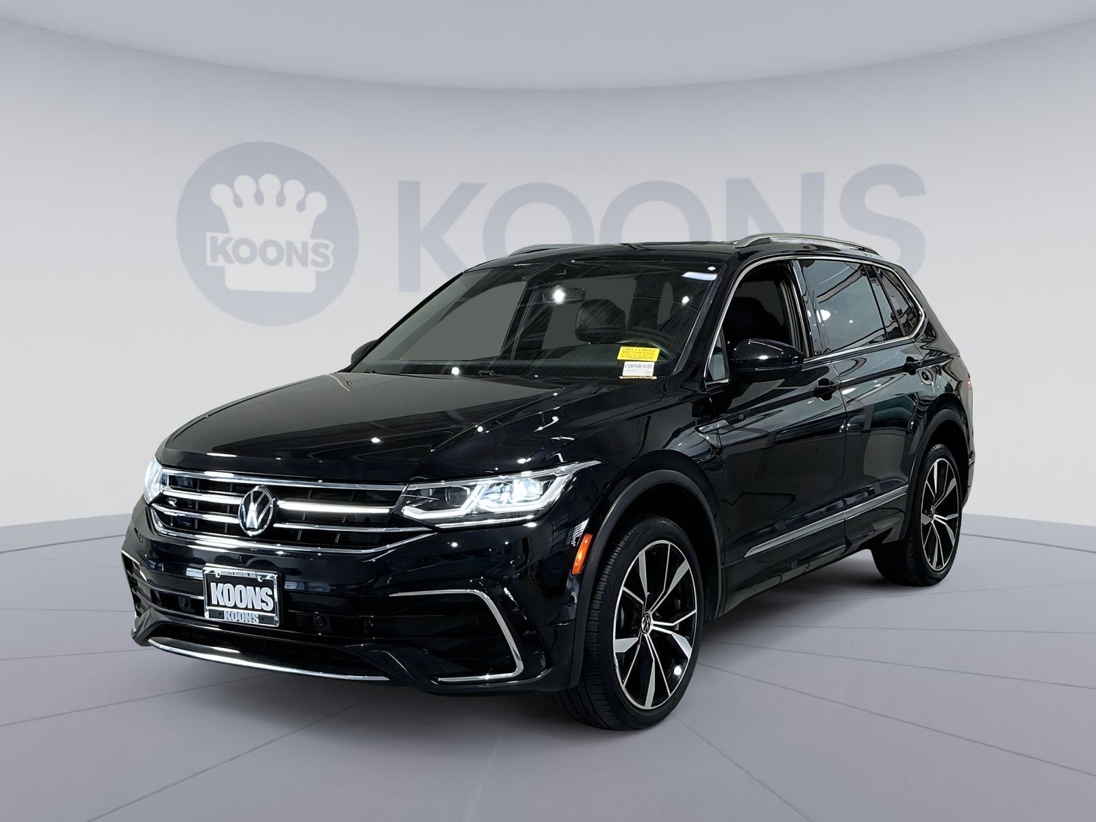 2022 Volkswagen Tiguan SEL R-Line