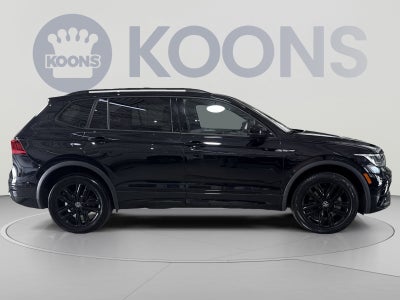 2022 Volkswagen Tiguan SE R-Line Black