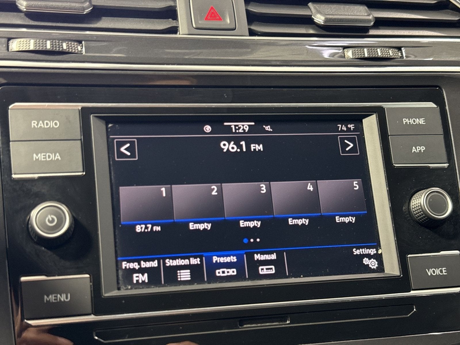 2023 Volkswagen Tiguan S