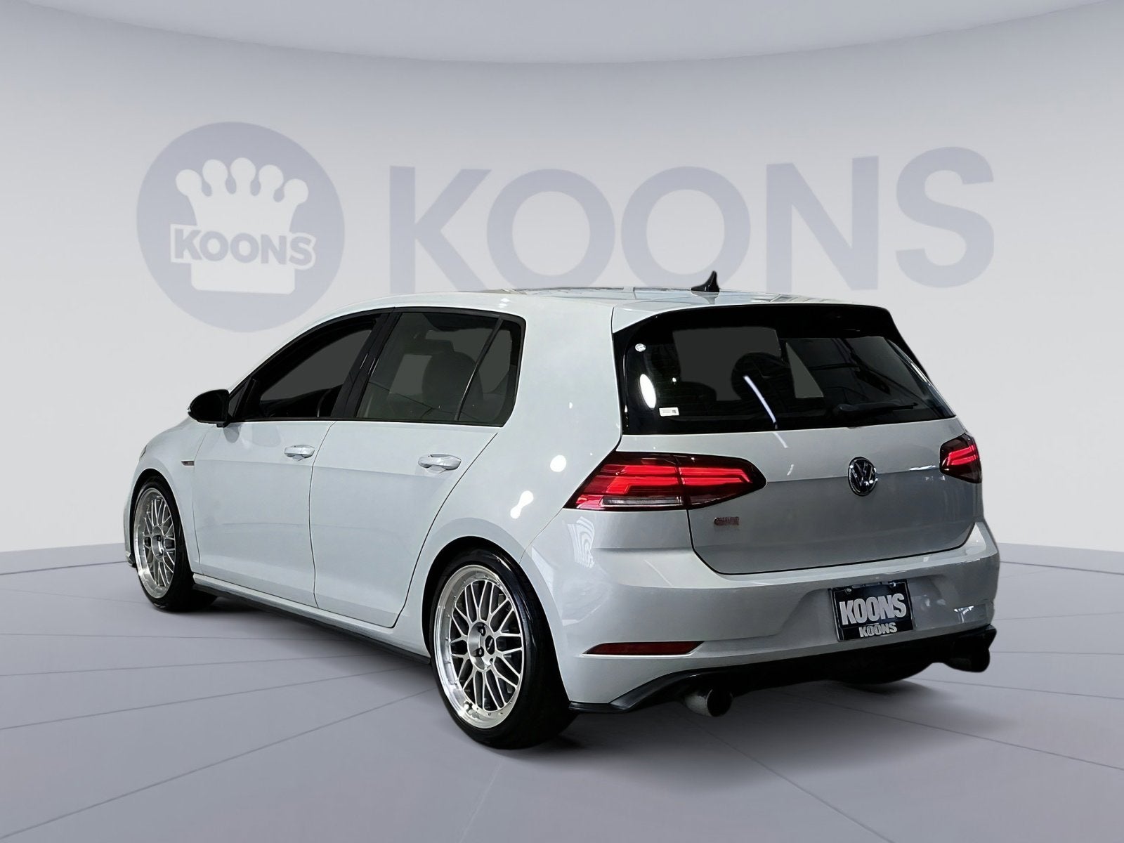 2018 Volkswagen Golf GTI S