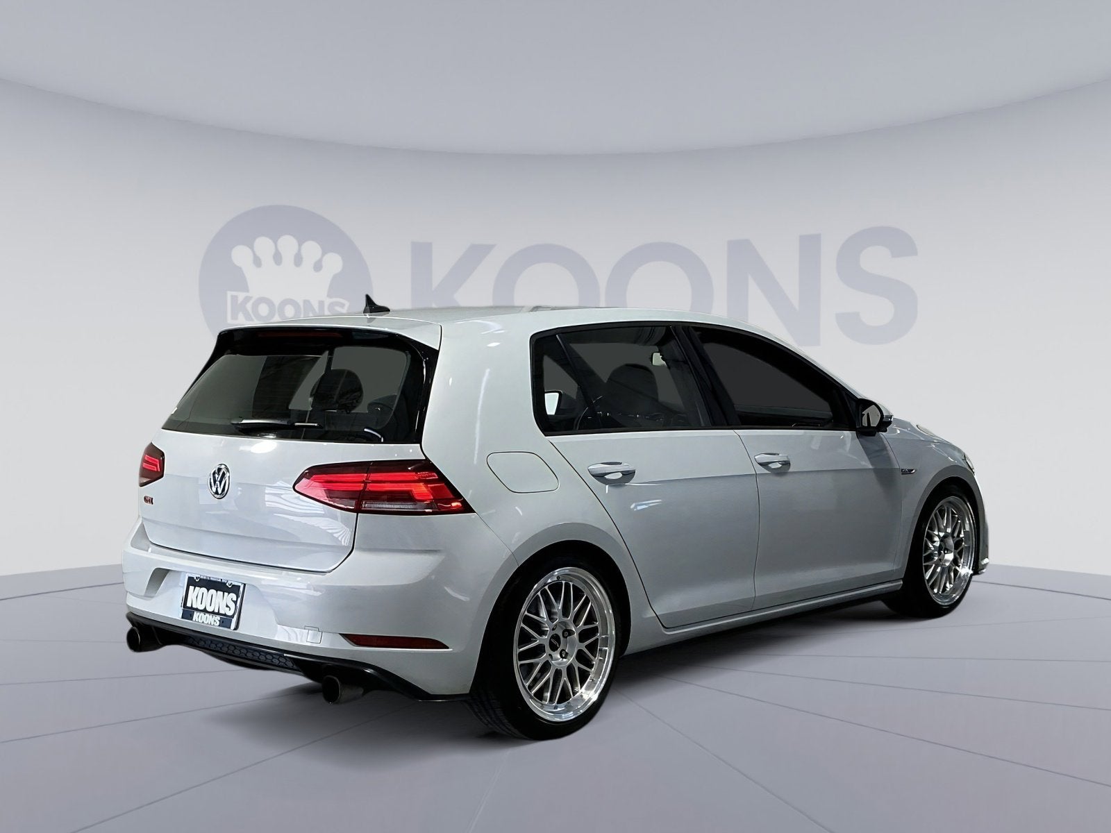 2018 Volkswagen Golf GTI S