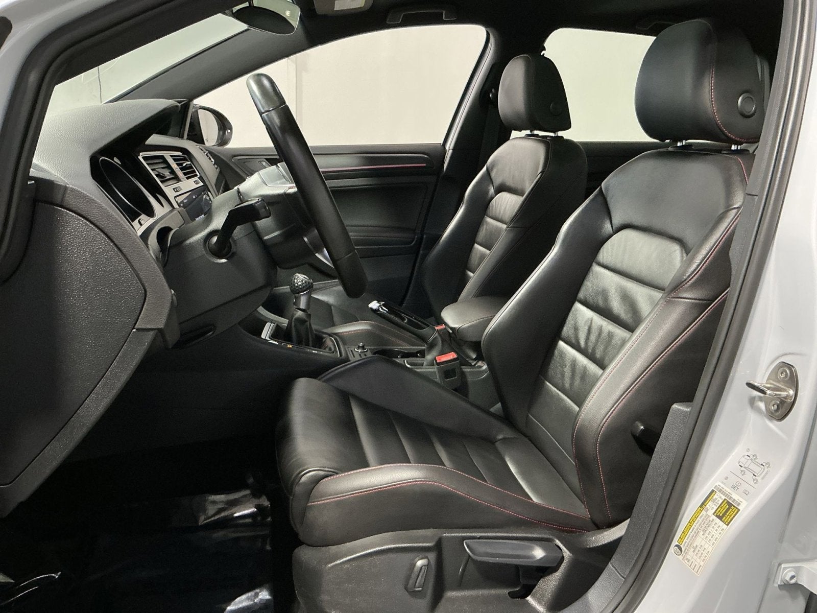 2019 Volkswagen Golf GTI S