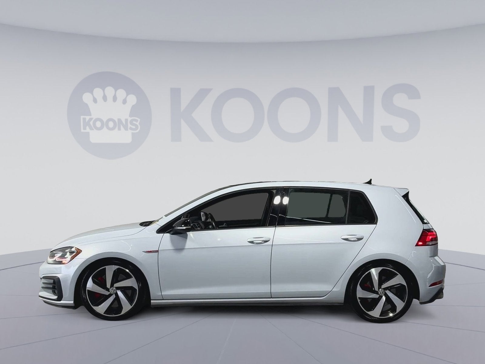 2019 Volkswagen Golf GTI S