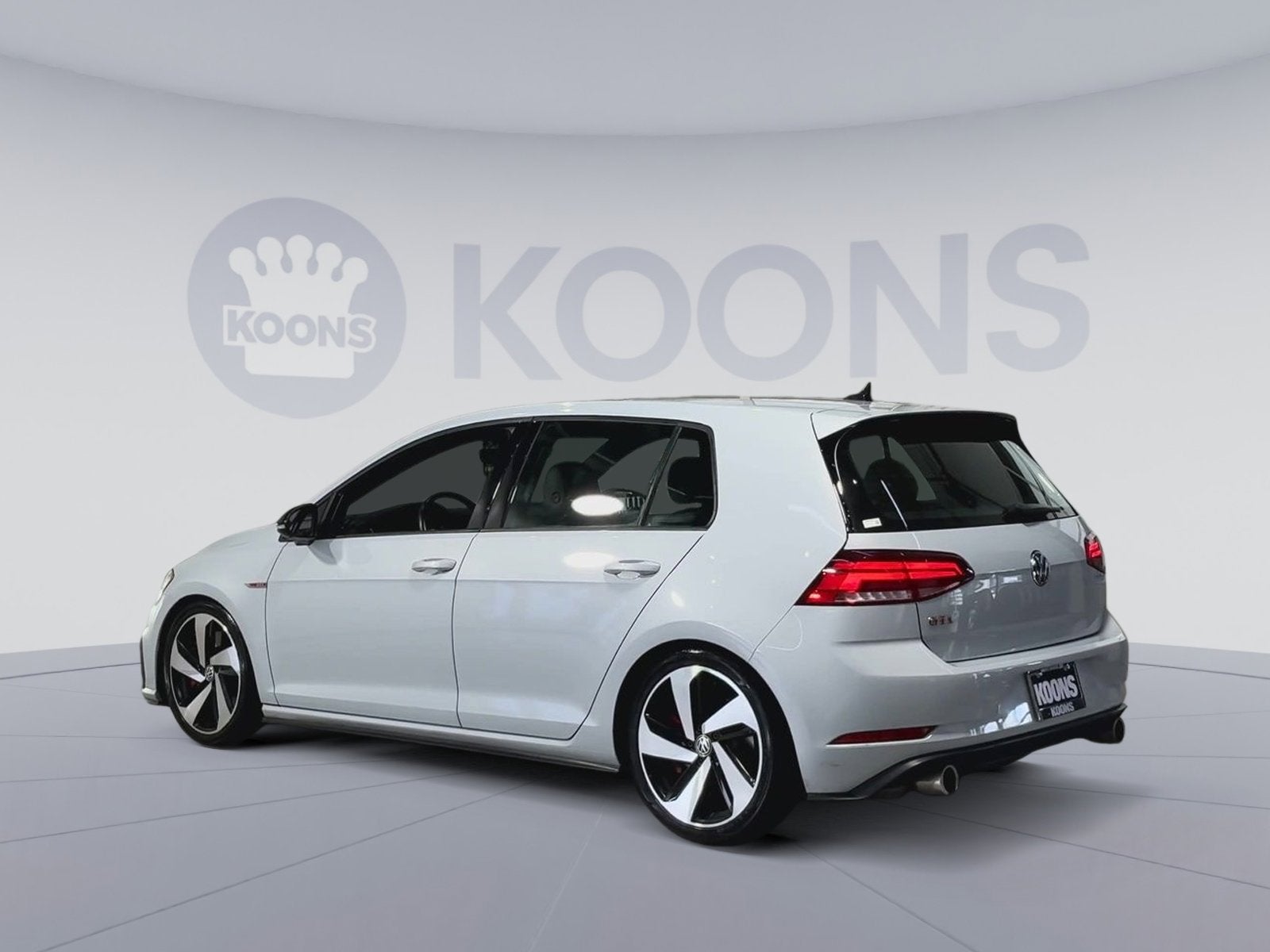 2019 Volkswagen Golf GTI S