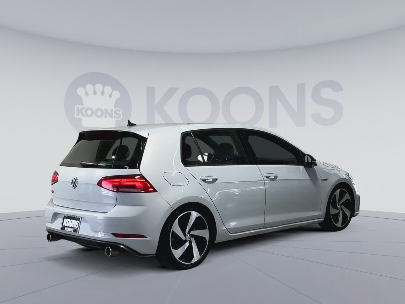 2019 Volkswagen Golf GTI S