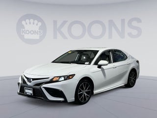 2022 Toyota Camry SE
