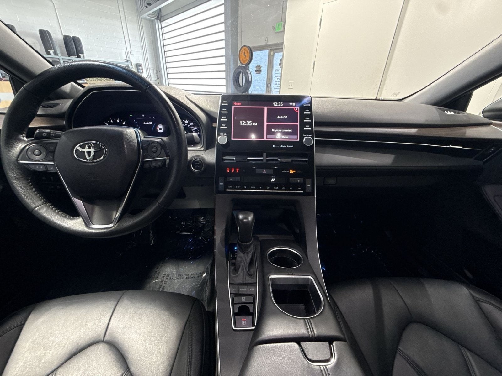 2022 Toyota Avalon XLE