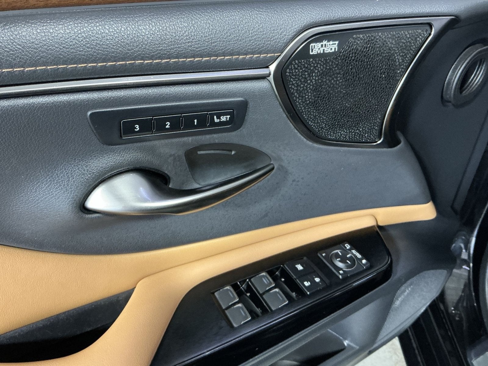 2023 Lexus ES ES 350 Ultra Luxury
