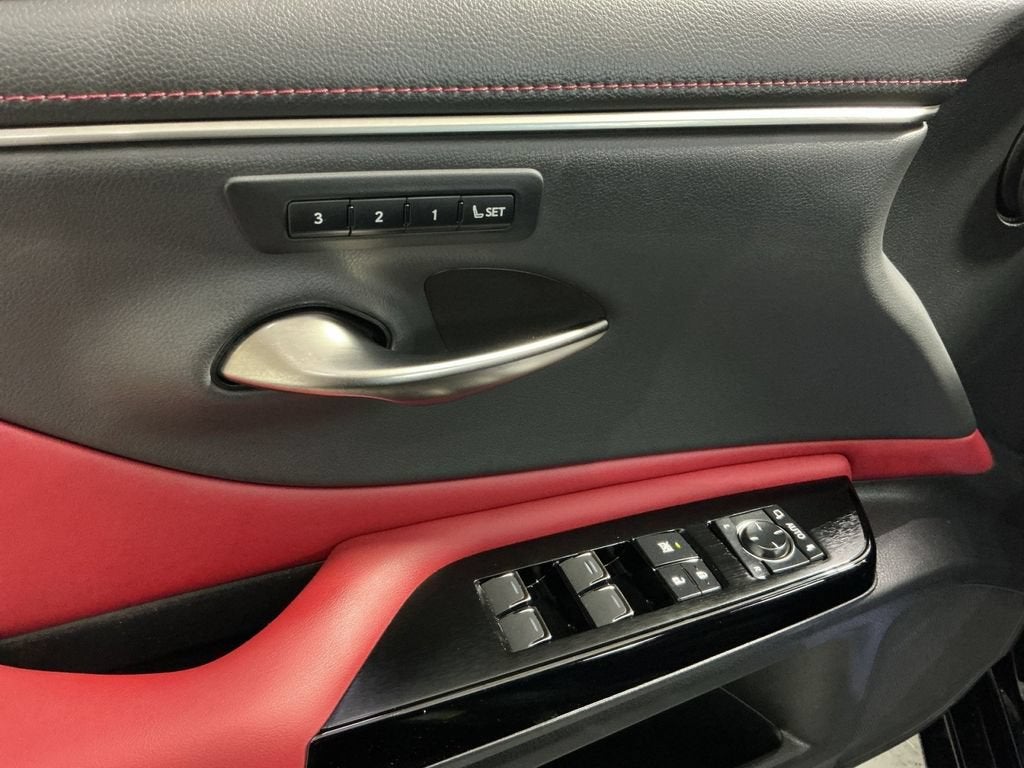 2023 Lexus ES ES 350 F SPORT Handling