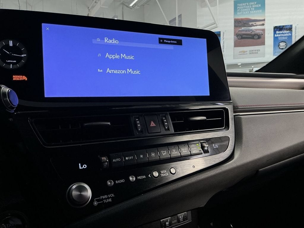 2023 Lexus ES ES 350 F SPORT Handling