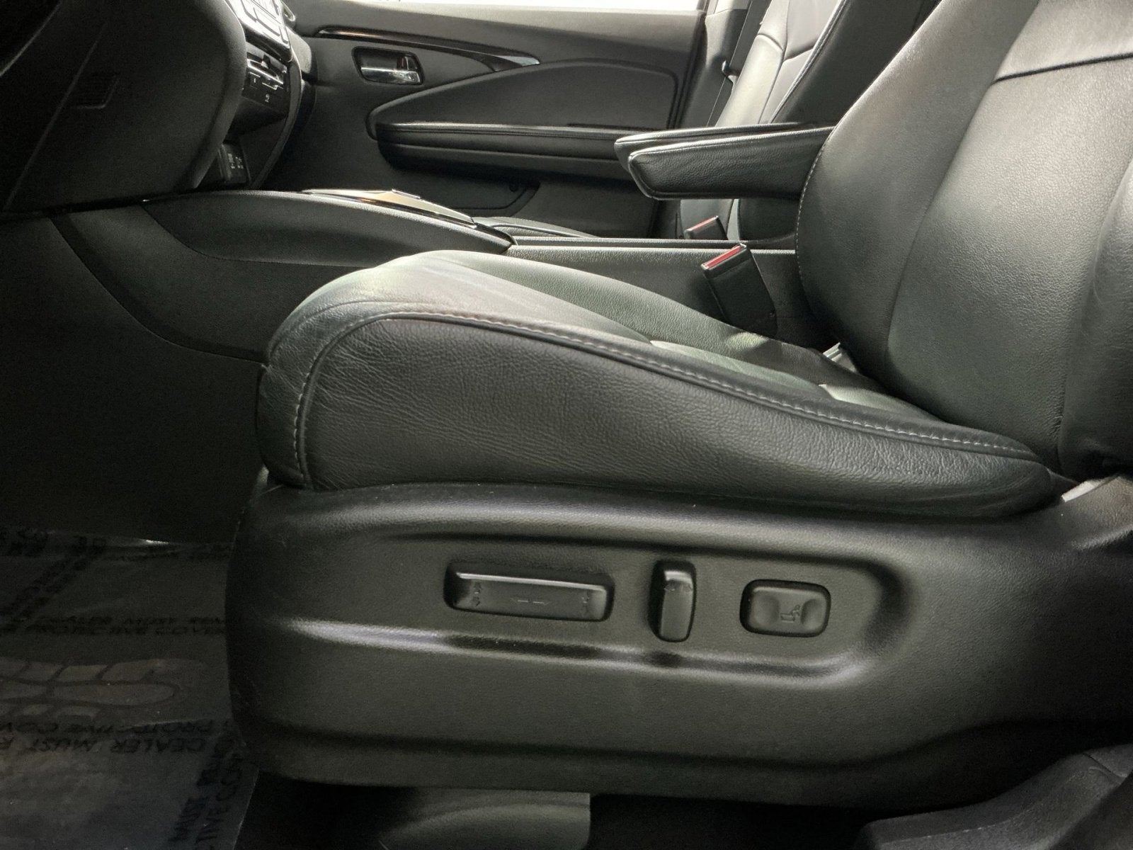 2021 Honda Pilot Touring 8-Passenger