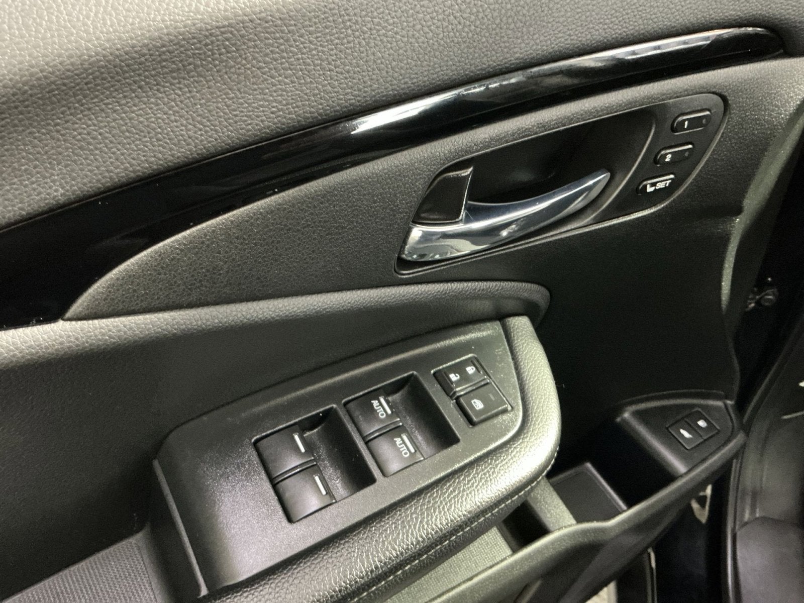 2021 Honda Pilot Touring 8-Passenger