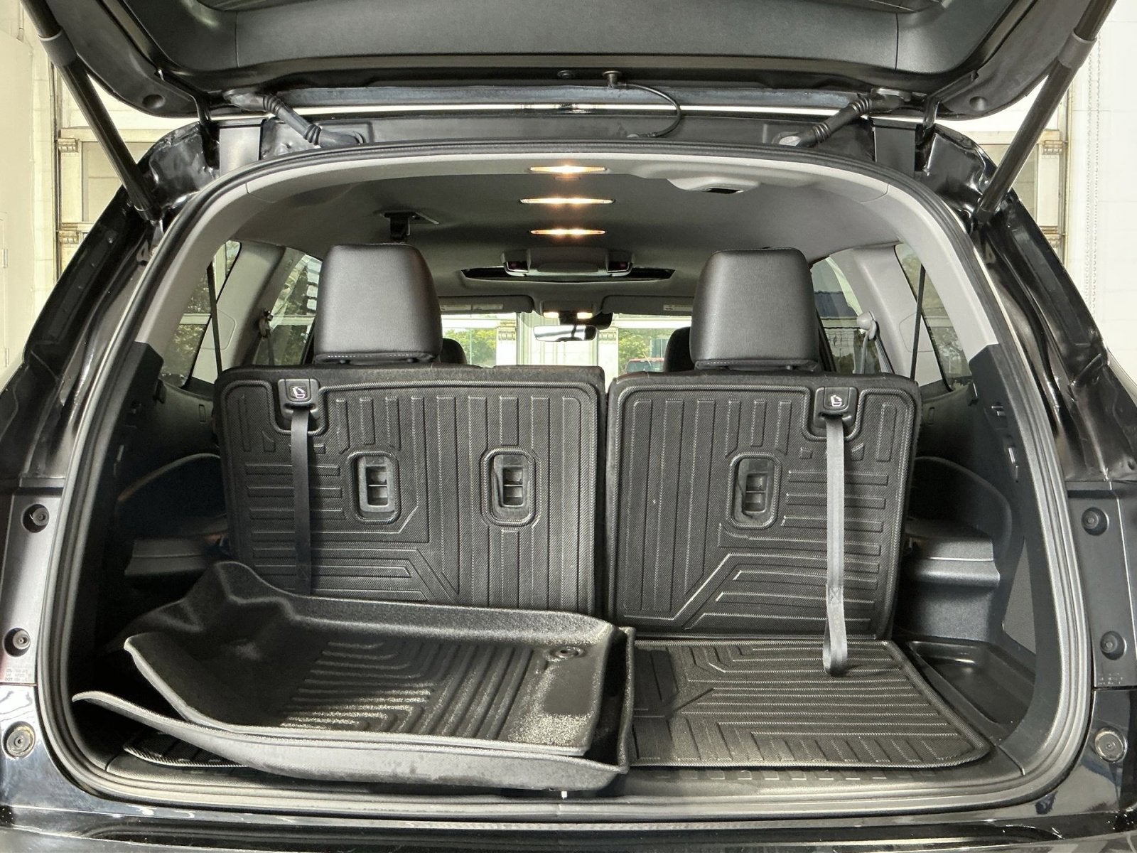 2021 Honda Pilot Touring 8-Passenger