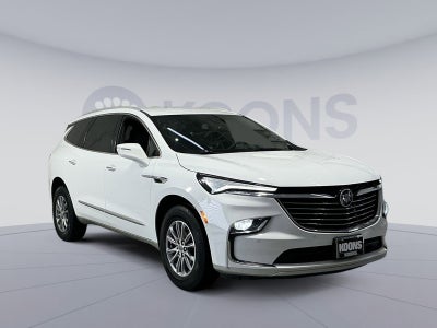 2024 Buick Enclave Essence