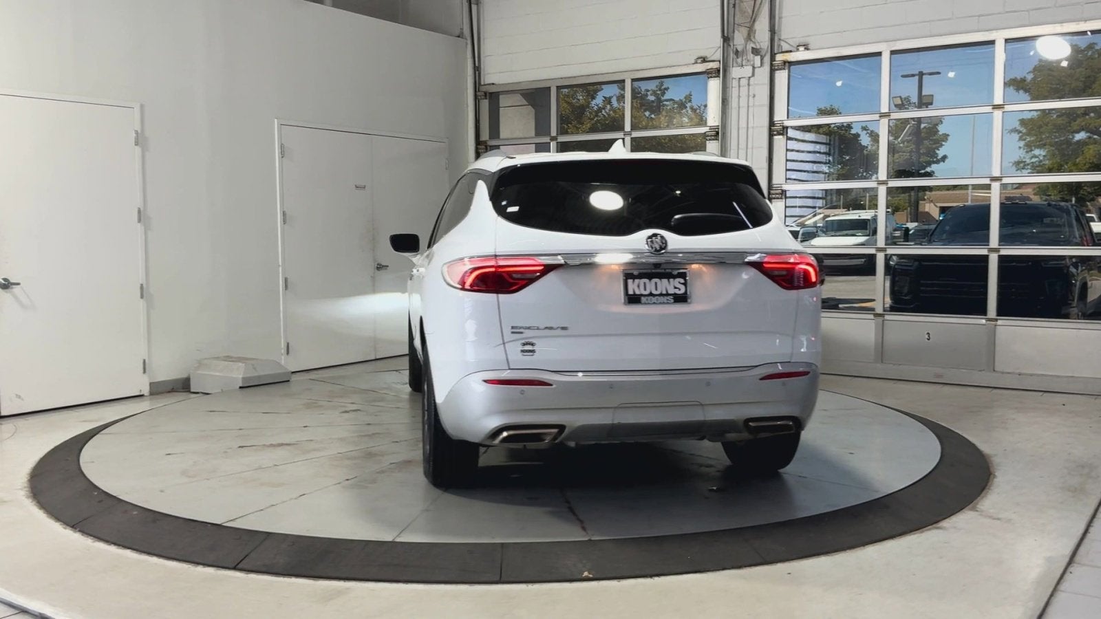 2023 Buick Enclave Essence