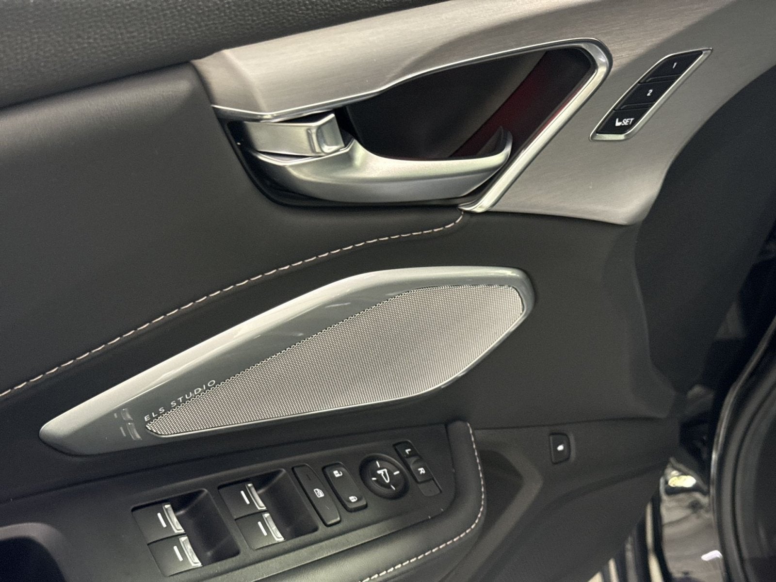 2024 Acura RDX w/Technology Package