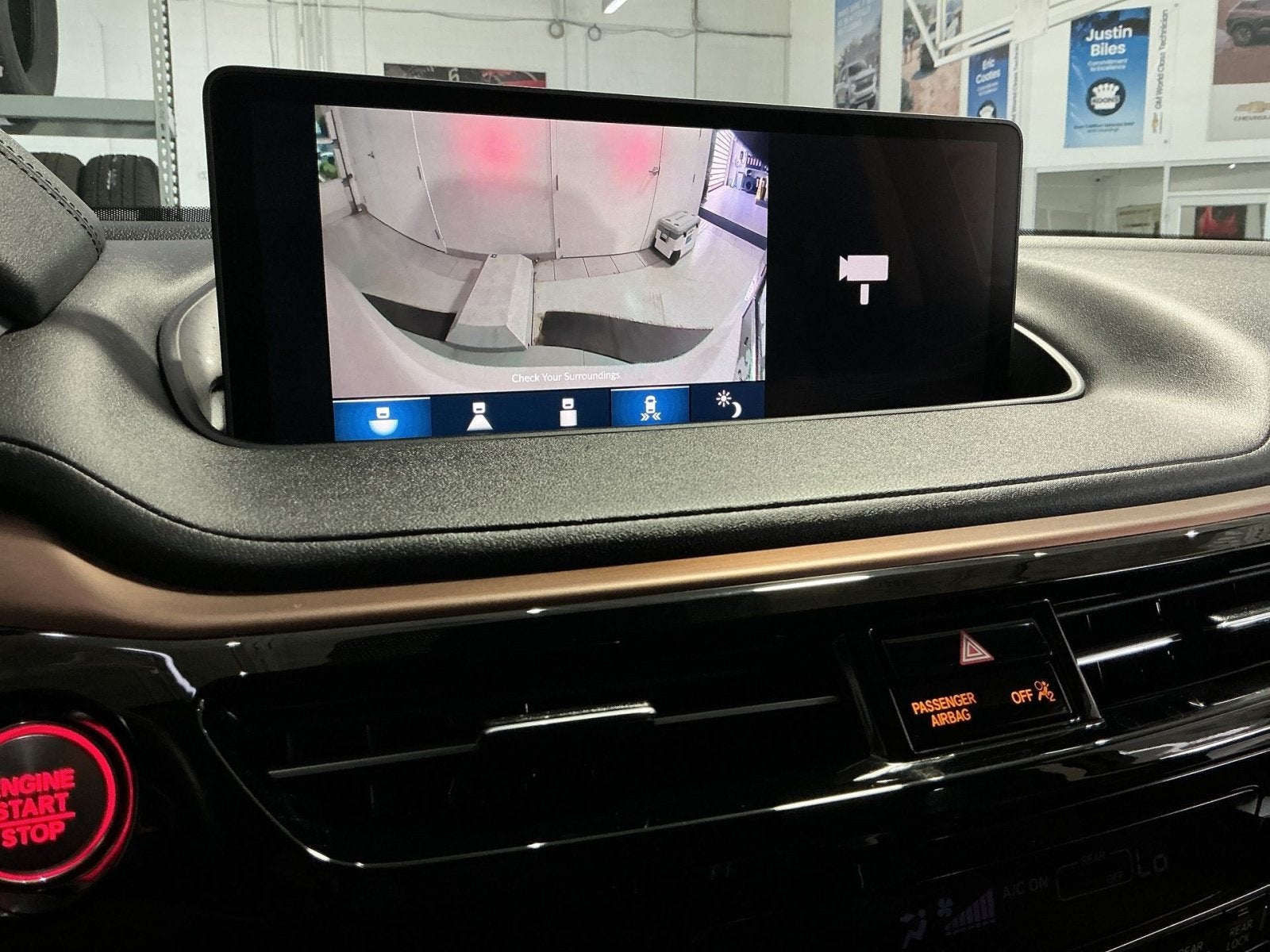 2023 Acura MDX w/Technology Package