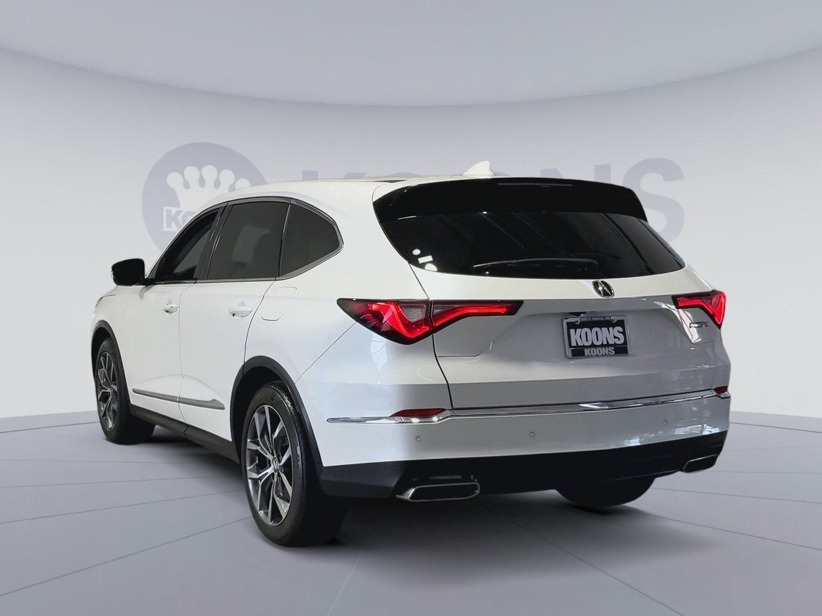 2023 Acura MDX w/Technology Package