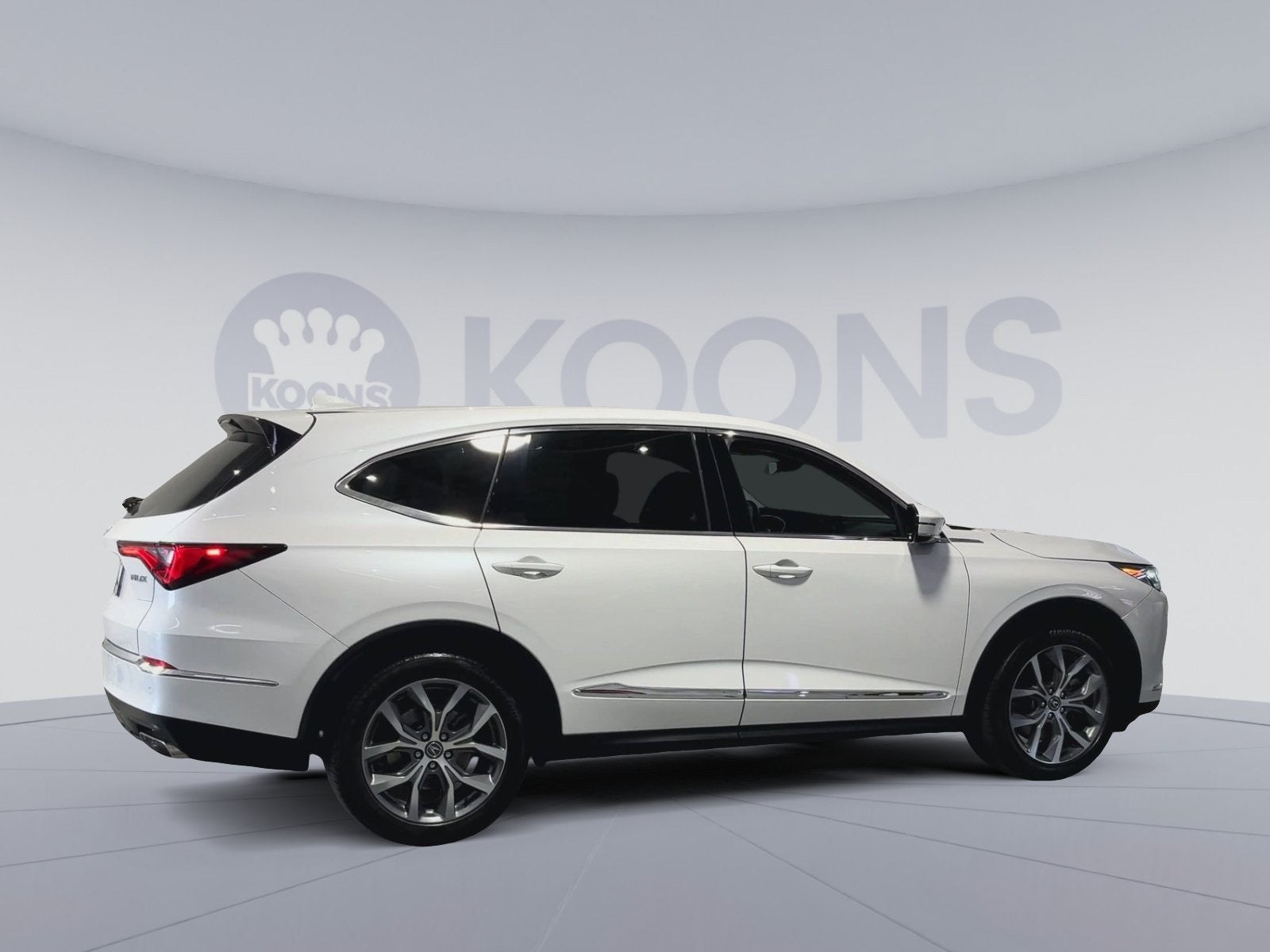 2023 Acura MDX w/Technology Package