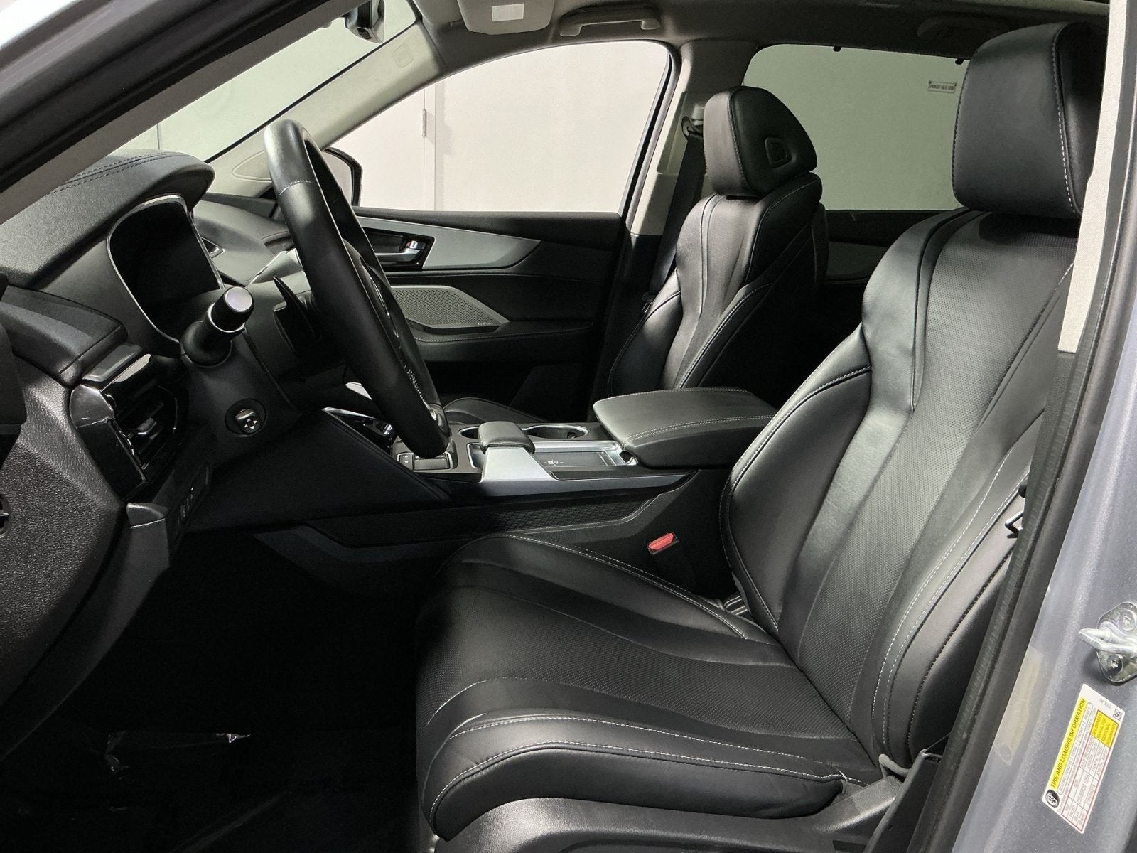 2023 Acura MDX w/Technology Package