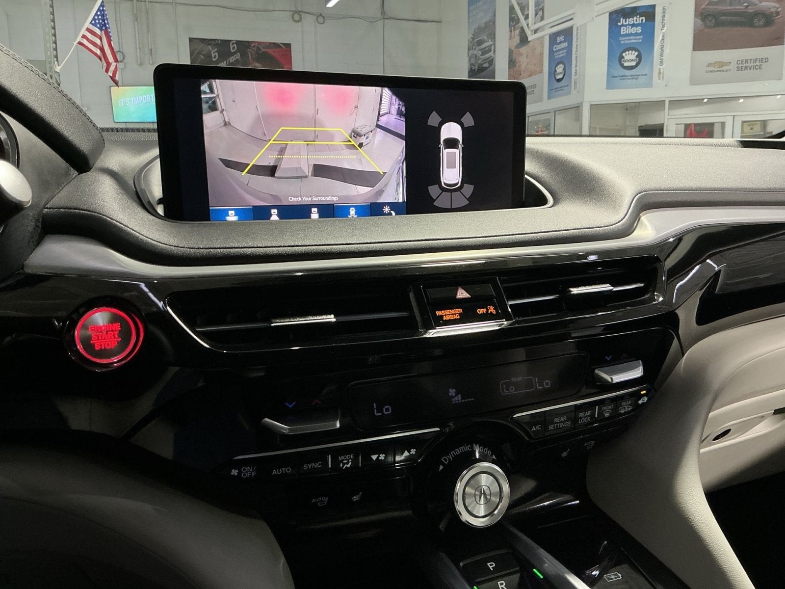 2024 Acura MDX w/Technology Package