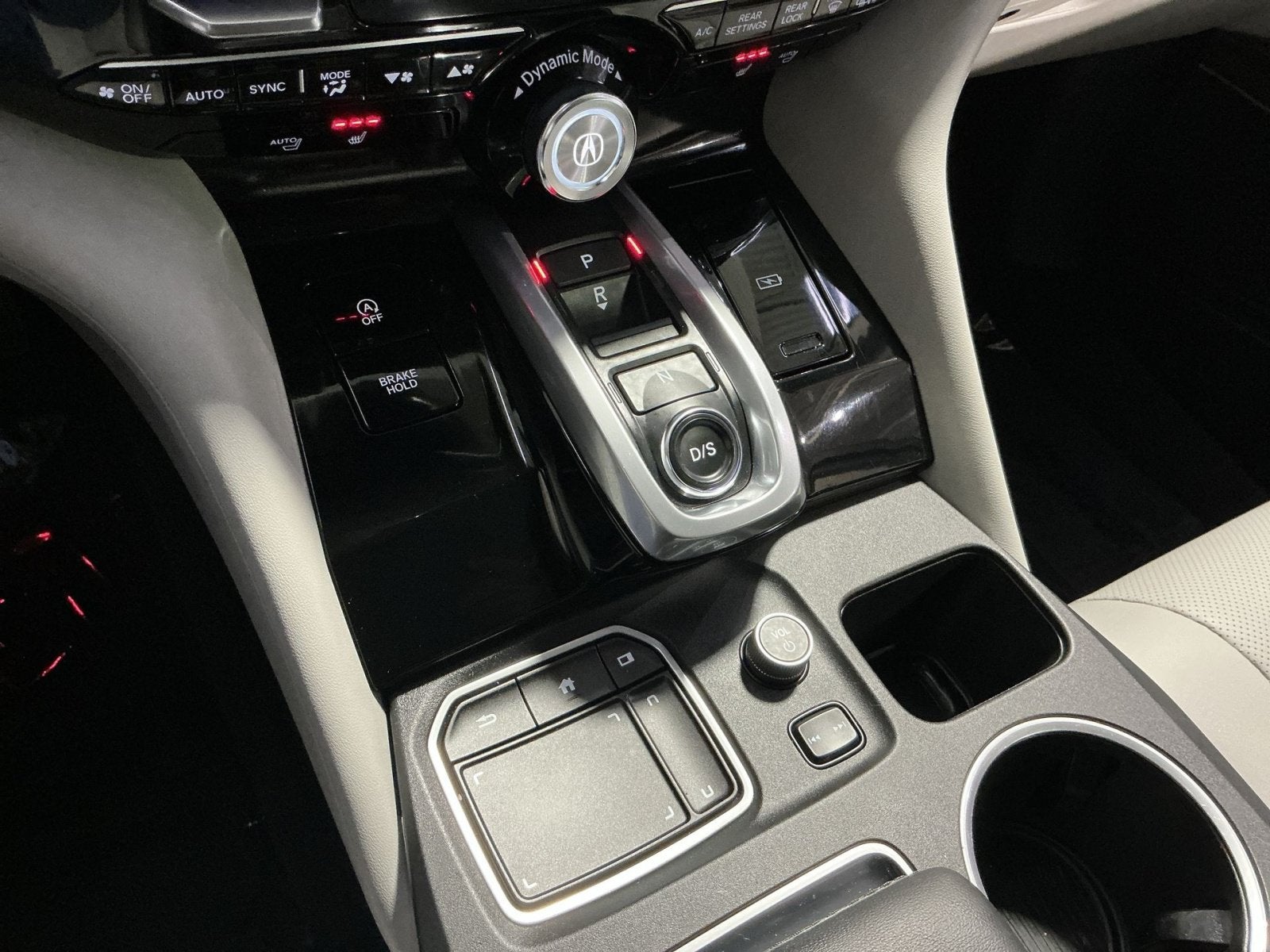 2024 Acura MDX w/Technology Package